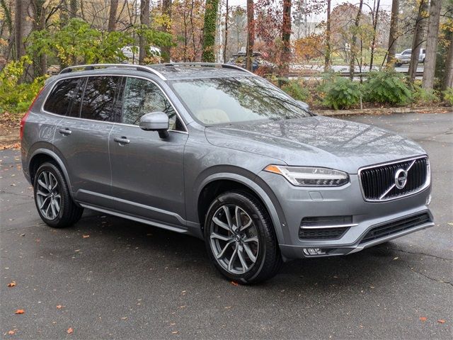 2018 Volvo XC90 Momentum