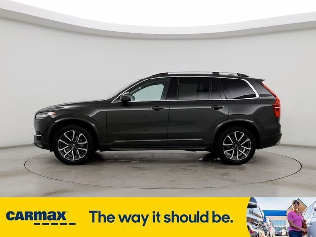 2018 Volvo XC90 Momentum