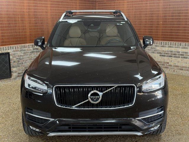 2018 Volvo XC90 Momentum