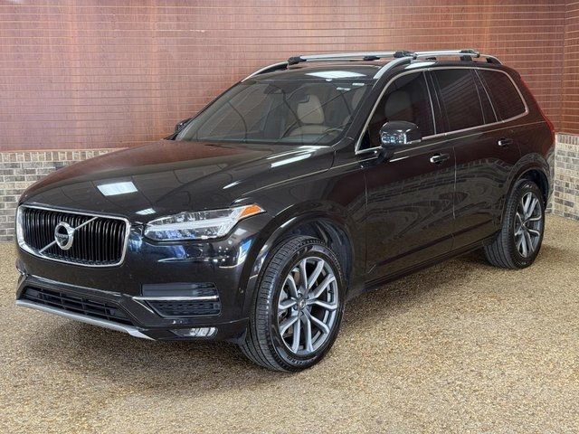 2018 Volvo XC90 Momentum