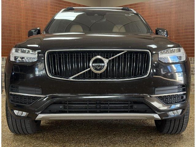 2018 Volvo XC90 Momentum