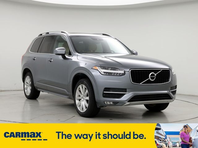 2018 Volvo XC90 Momentum