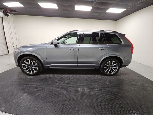 2018 Volvo XC90 Momentum