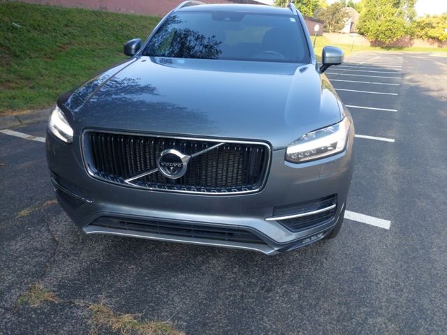 2018 Volvo XC90 Momentum