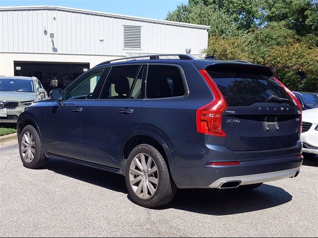 2018 Volvo XC90 Momentum