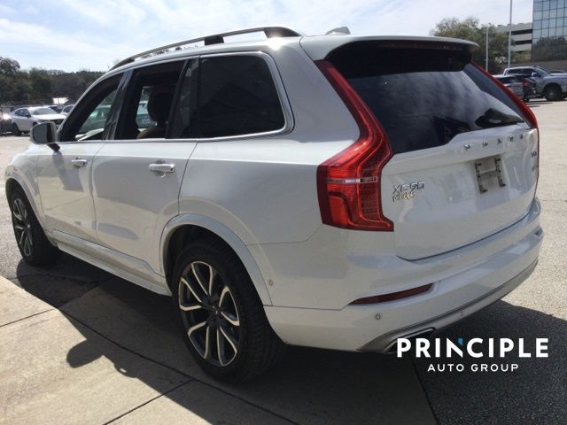 2018 Volvo XC90 Momentum