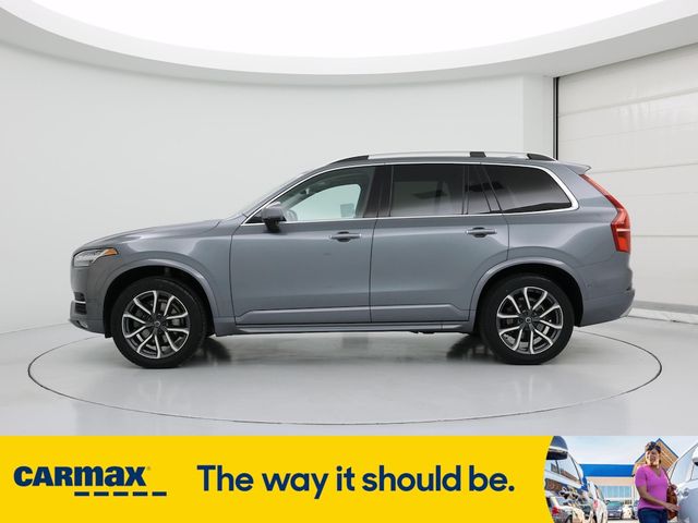 2018 Volvo XC90 Momentum