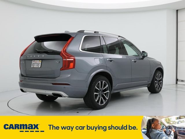 2018 Volvo XC90 Momentum