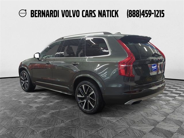 2018 Volvo XC90 Momentum