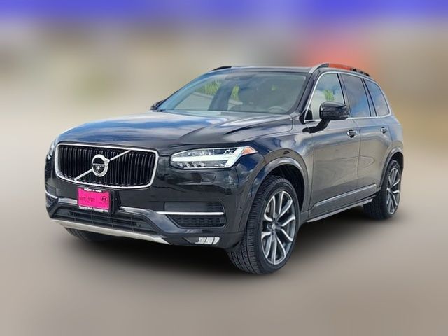 2018 Volvo XC90 Momentum