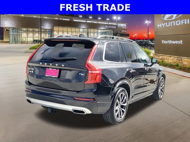 2018 Volvo XC90 Momentum