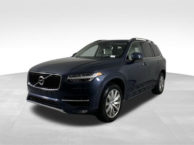 2018 Volvo XC90 Momentum