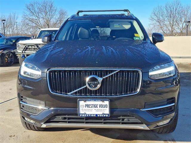 2018 Volvo XC90 Momentum