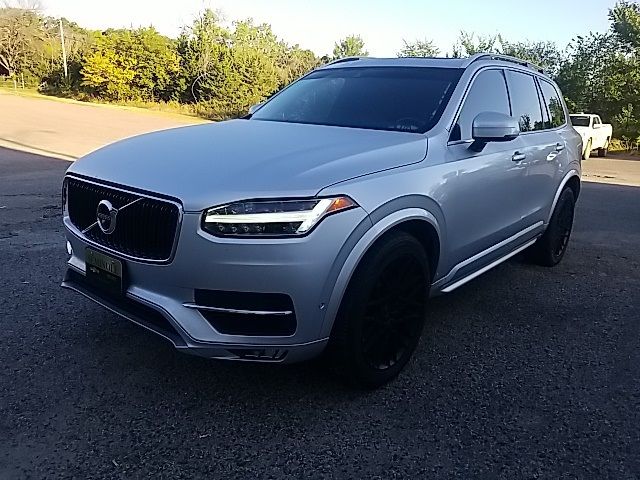 2018 Volvo XC90 Momentum