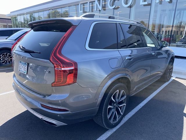 2018 Volvo XC90 Momentum