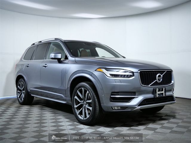 2018 Volvo XC90 Momentum