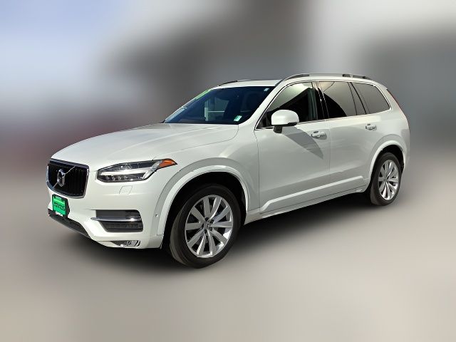 2018 Volvo XC90 Momentum