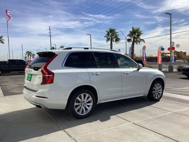 2018 Volvo XC90 Momentum