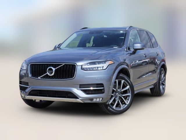 2018 Volvo XC90 Momentum