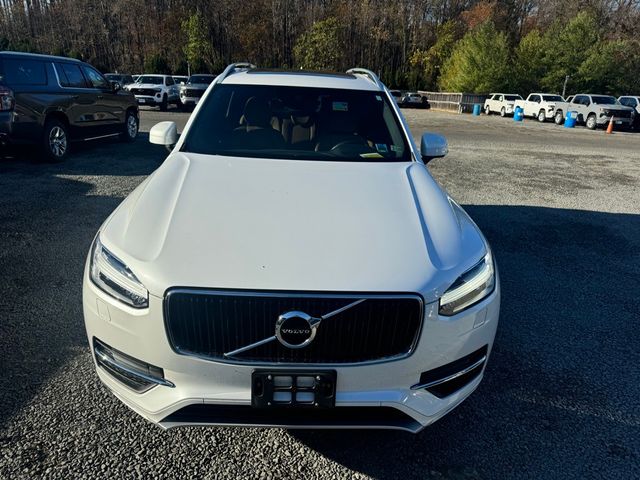 2018 Volvo XC90 Momentum