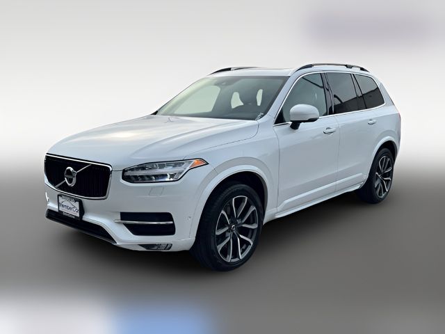 2018 Volvo XC90 Momentum