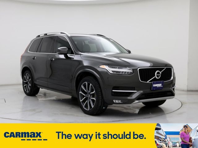 2018 Volvo XC90 Momentum