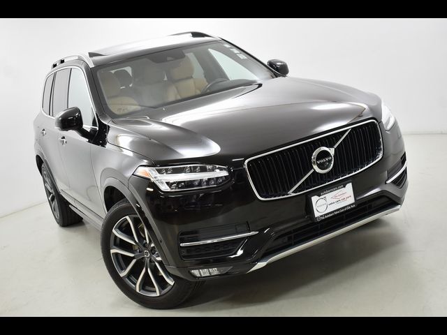 2018 Volvo XC90 Momentum