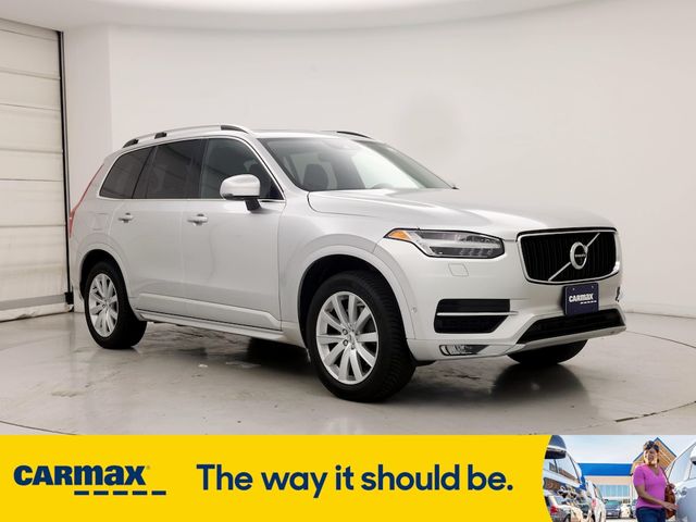 2018 Volvo XC90 Momentum