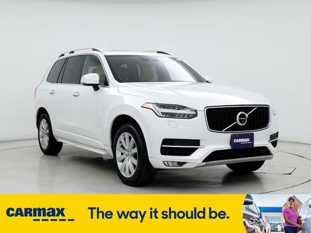 2018 Volvo XC90 Momentum