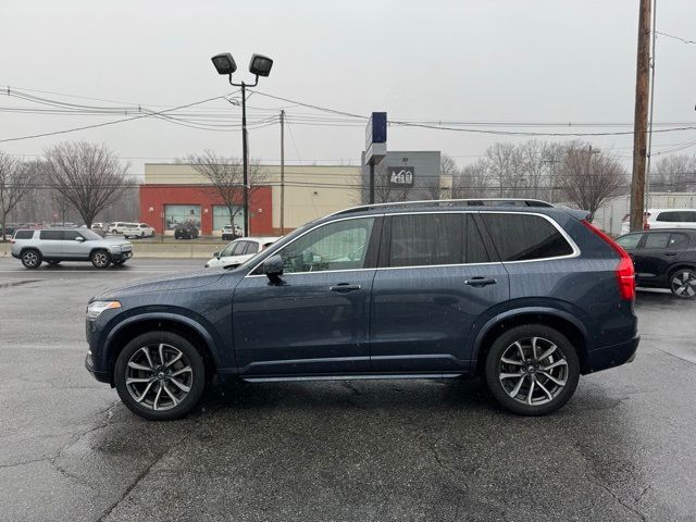 2018 Volvo XC90 Momentum