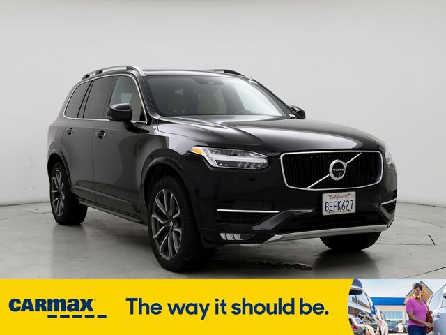 2018 Volvo XC90 Momentum