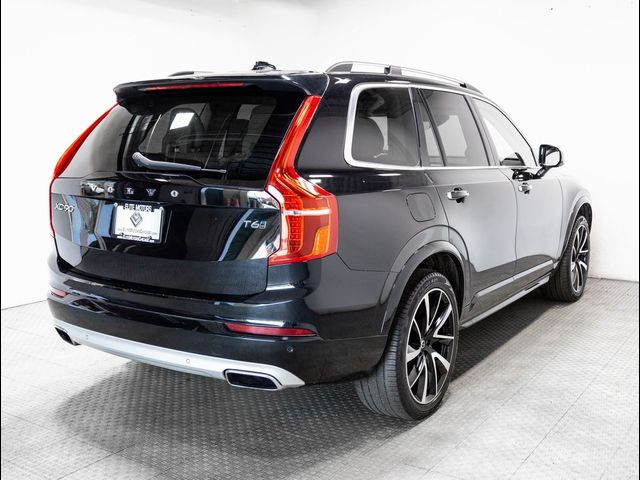 2018 Volvo XC90 Momentum