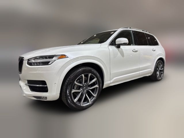 2018 Volvo XC90 Momentum