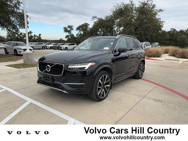 2018 Volvo XC90 Momentum