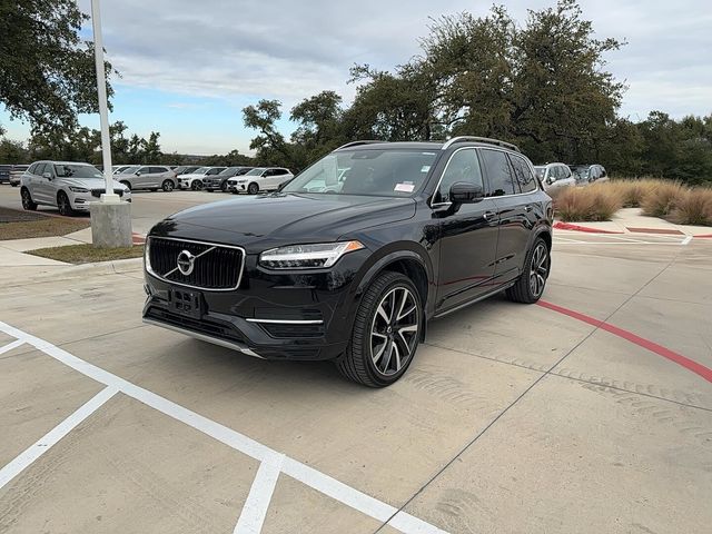 2018 Volvo XC90 Momentum