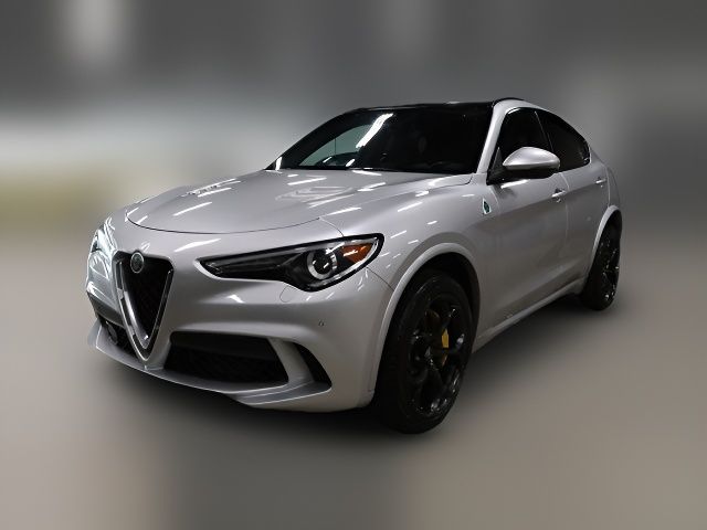 2019 Alfa Romeo Stelvio Quadrifoglio