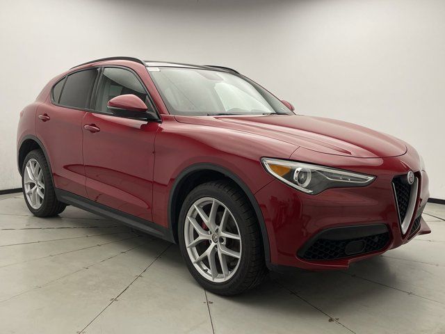 2019 Alfa Romeo Stelvio Sport