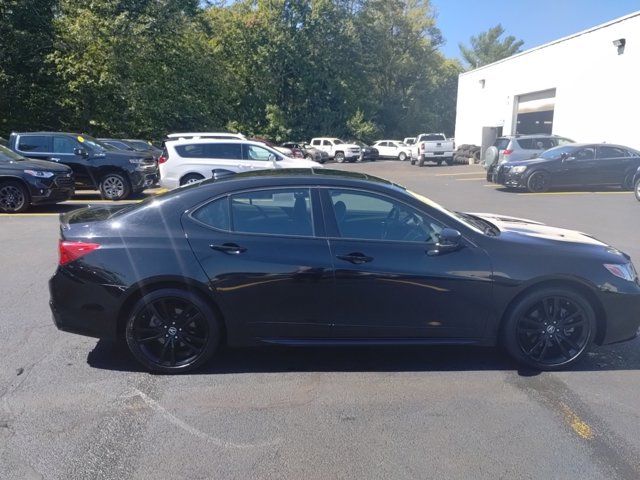 2019 Acura TLX Advance