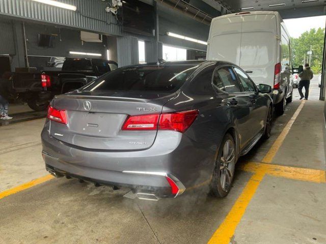 2019 Acura TLX Advance