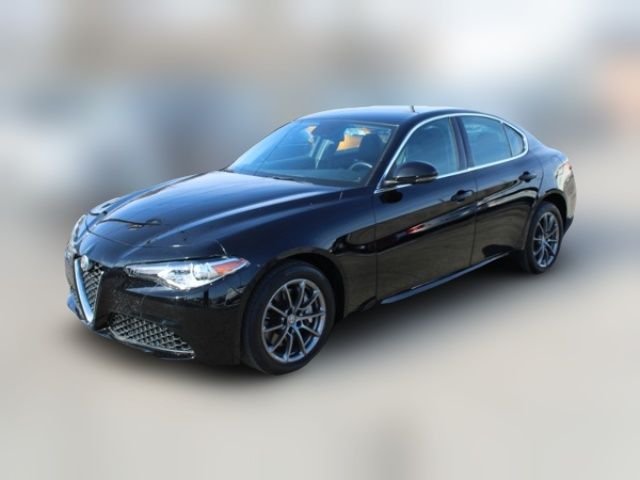 2019 Alfa Romeo Giulia Base