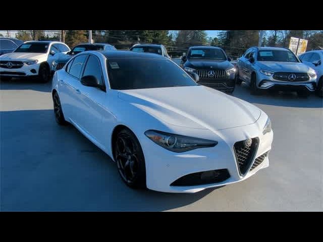 2019 Alfa Romeo Giulia Base