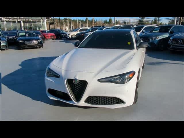 2019 Alfa Romeo Giulia Base