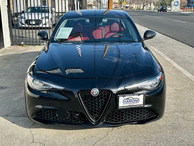 2019 Alfa Romeo Giulia Base