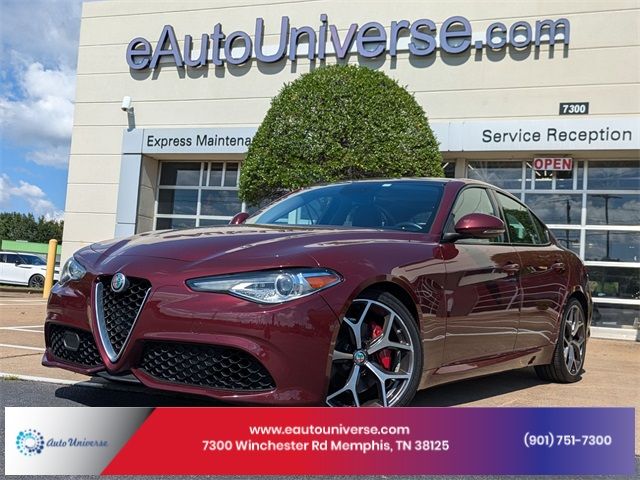 2019 Alfa Romeo Giulia Sport