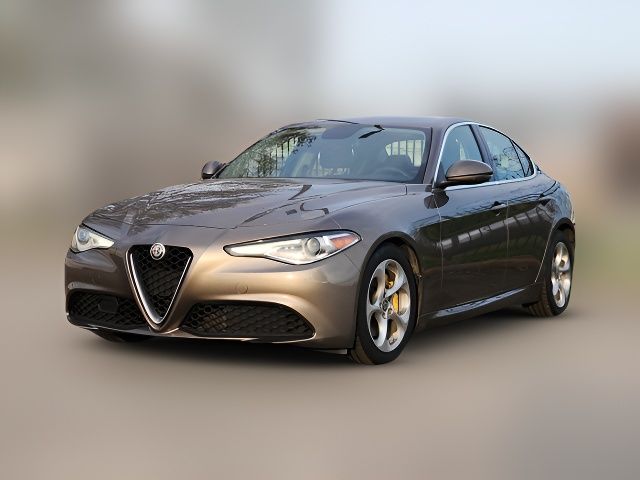 2019 Alfa Romeo Giulia Base