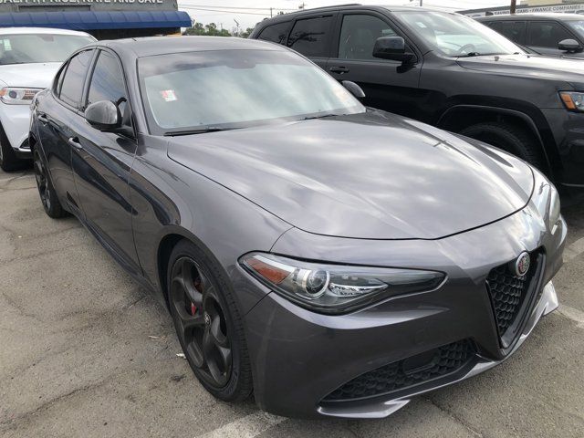 2019 Alfa Romeo Giulia Base