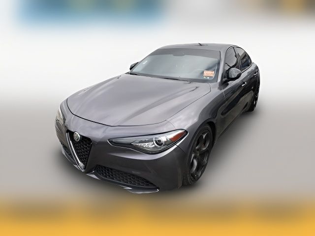 2019 Alfa Romeo Giulia Base