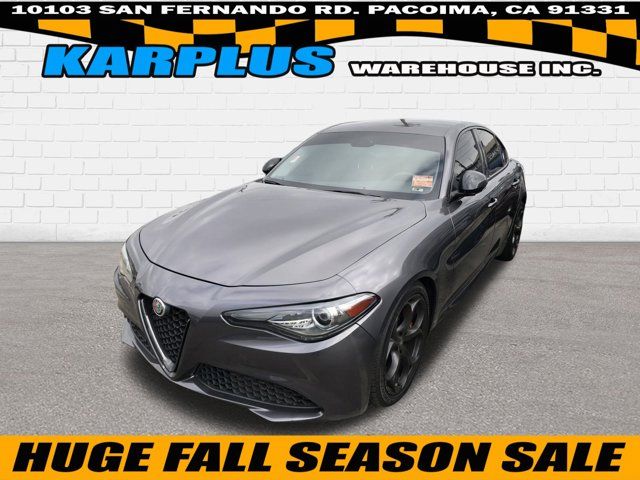 2019 Alfa Romeo Giulia Base