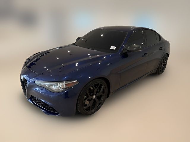 2019 Alfa Romeo Giulia Base