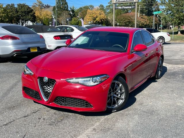 2019 Alfa Romeo Giulia Base